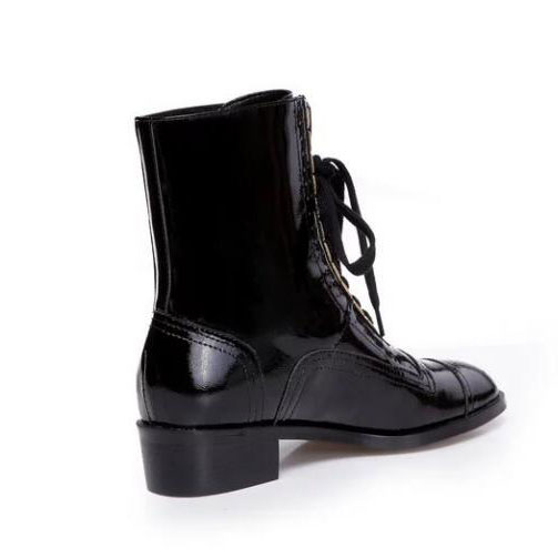 2016 chanle women Boots in Patent leather