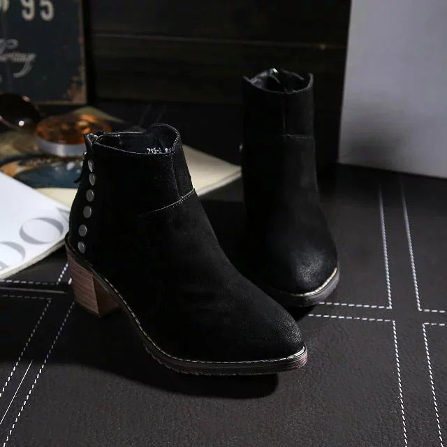 2016 chanle women Casual shoes in Nubuck Leather