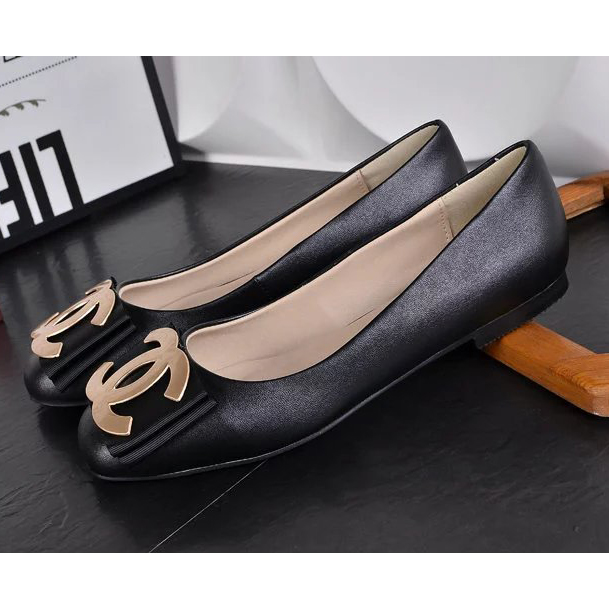 2016 chanle women shoes in Calfskin leather