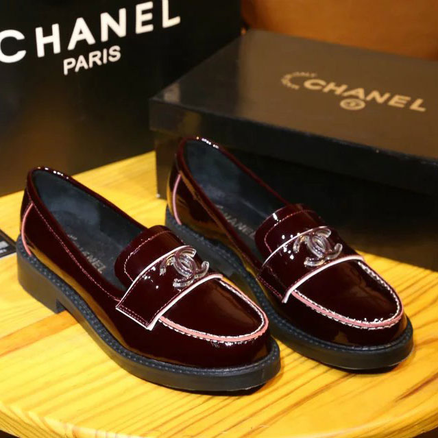 2016 chanle women shoes in Patent leather