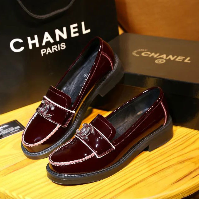 2016 chanle women shoes in Patent leather