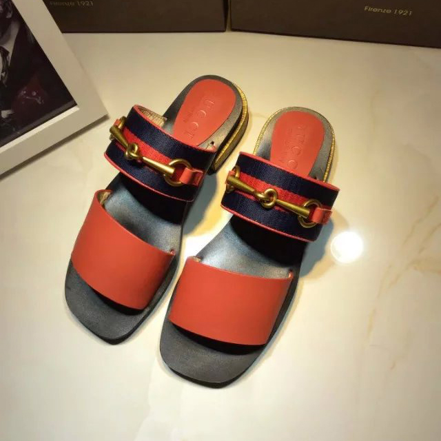 2016 gucci women Slippers in Calfskin leather