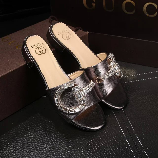 2016 gucci women Slippers in Calfskin leather with Rhinestone