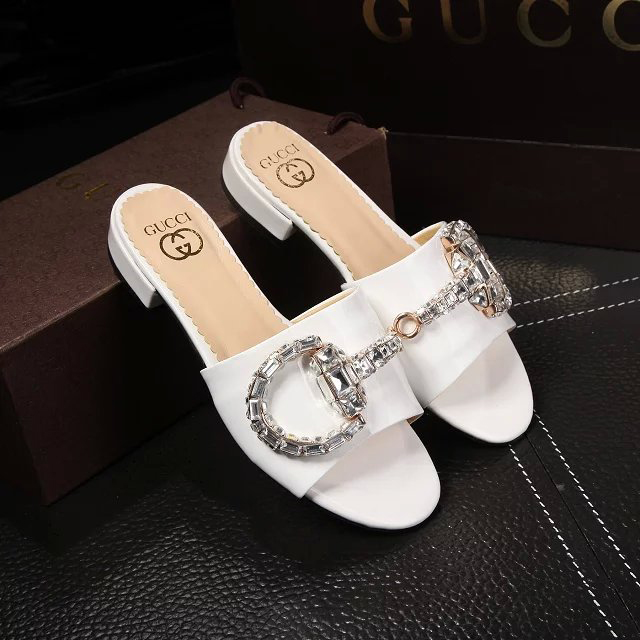 2016 gucci women Slippers in Calfskin leather with Rhinestone