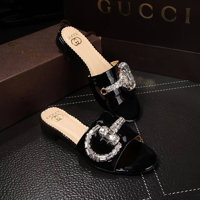 2016 gucci women Slippers in Calfskin leather with Rhinestone