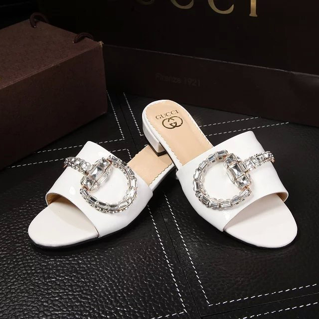 2016 gucci women Slippers in Calfskin leather with Rhinestone