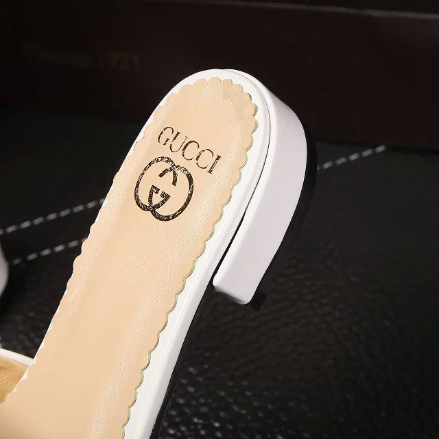 2016 gucci women Slippers in Calfskin leather with Rhinestone