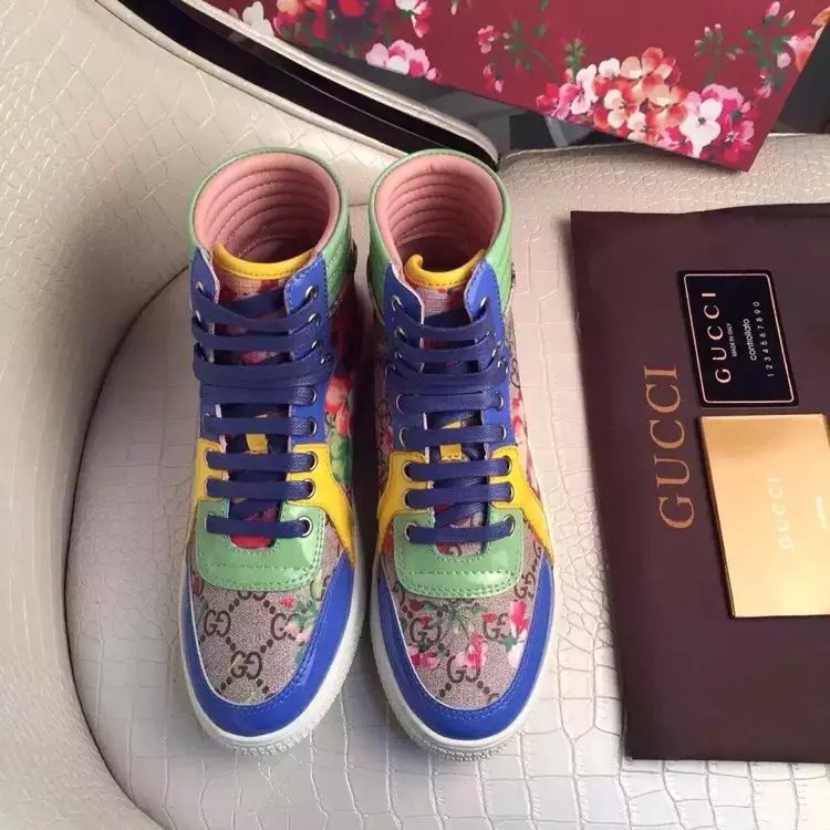 2016 gucci women Sneakers shoes with Rose pattern