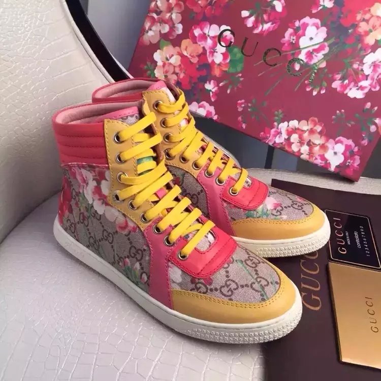 2016 gucci women Sneakers shoes with Rose pattern