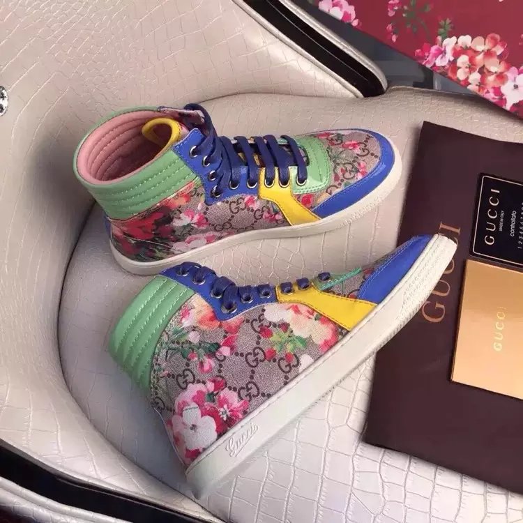 2016 gucci women Sneakers shoes with Rose pattern