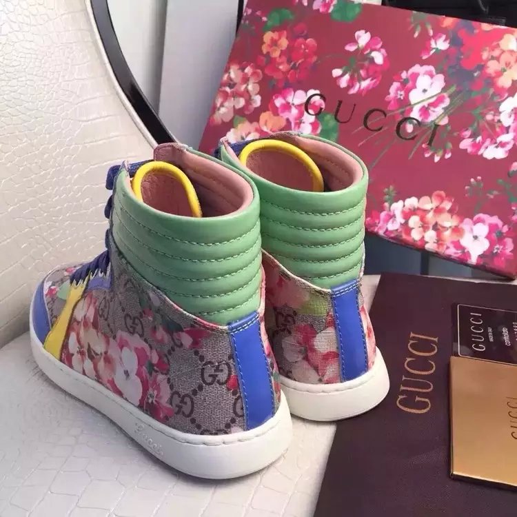 2016 gucci women Sneakers shoes with Rose pattern