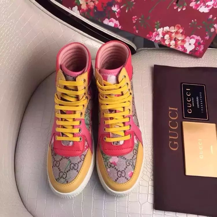 2016 gucci women Sneakers shoes with Rose pattern