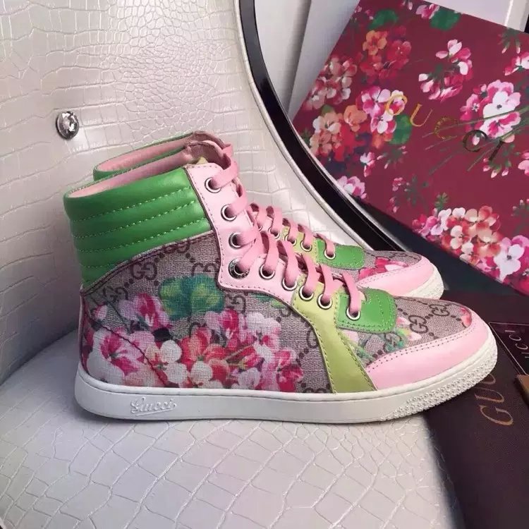 2016 gucci women Sneakers shoes with Rose pattern