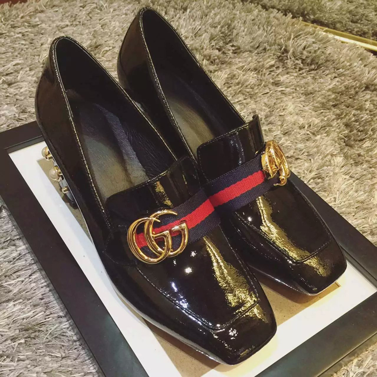 2016 gucci women shoes in Patent leather