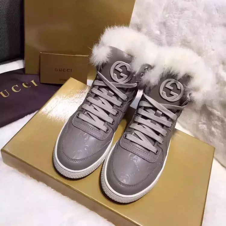 2016 gucci women sneakers shoes in Calfskin leather