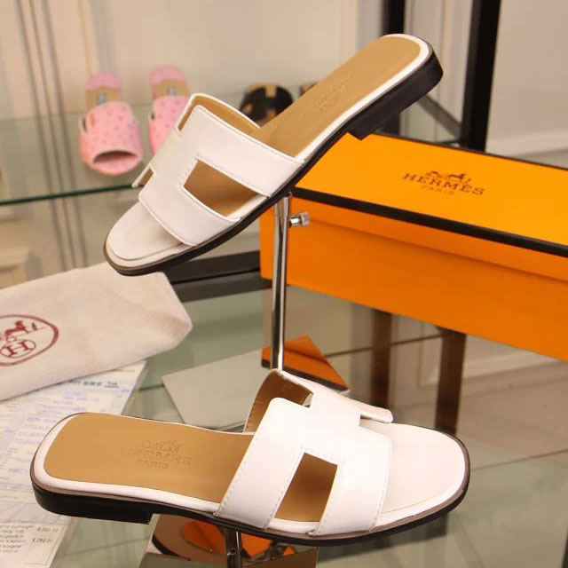 2016 hermes classic women Flat Slippers in Patent leather