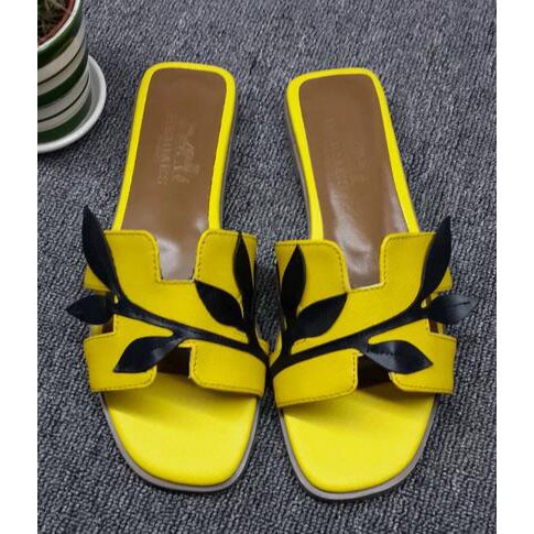 2016 hermes new arrivals women Slippers in Calfskin leather