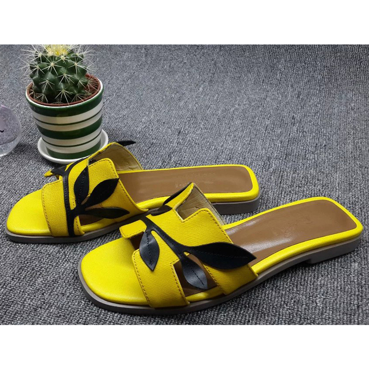 2016 hermes new arrivals women Slippers in Calfskin leather