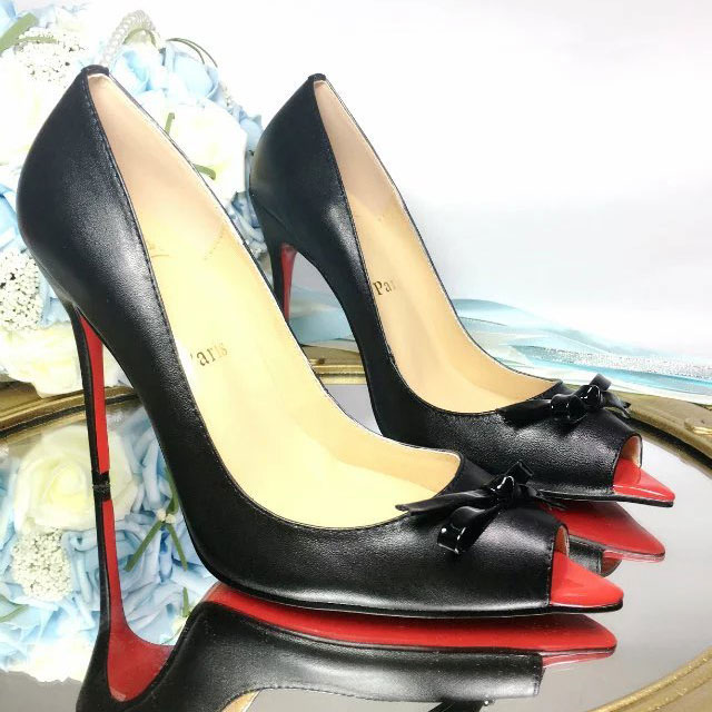 2016 latest Christian Louboutin high-heeled shoes