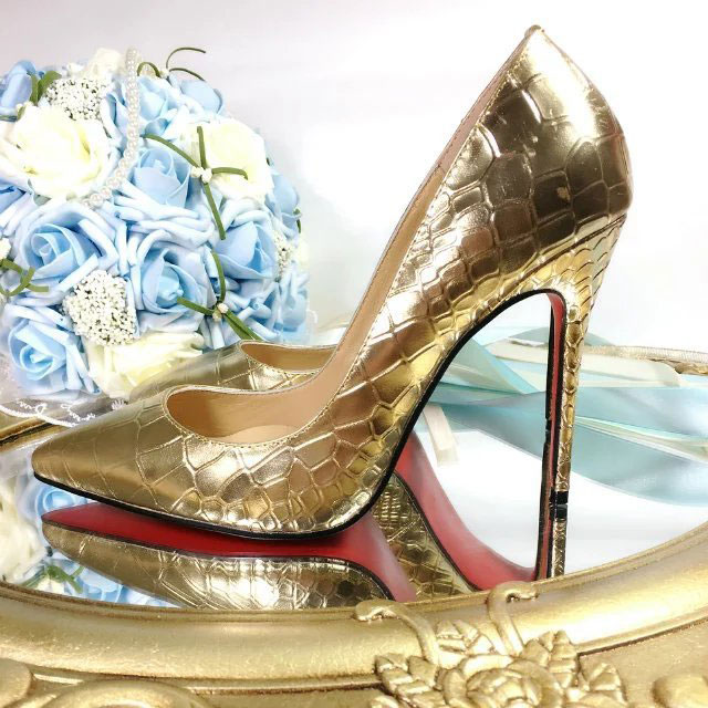 2016 latest Christian Louboutin high-heeled shoes 11cm