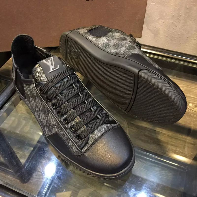 2016 louis vuitton classic Men sneaker