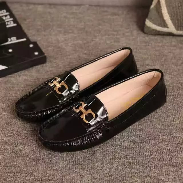 2016 new arrivals Ferragamo Casual shoes in Patent leather