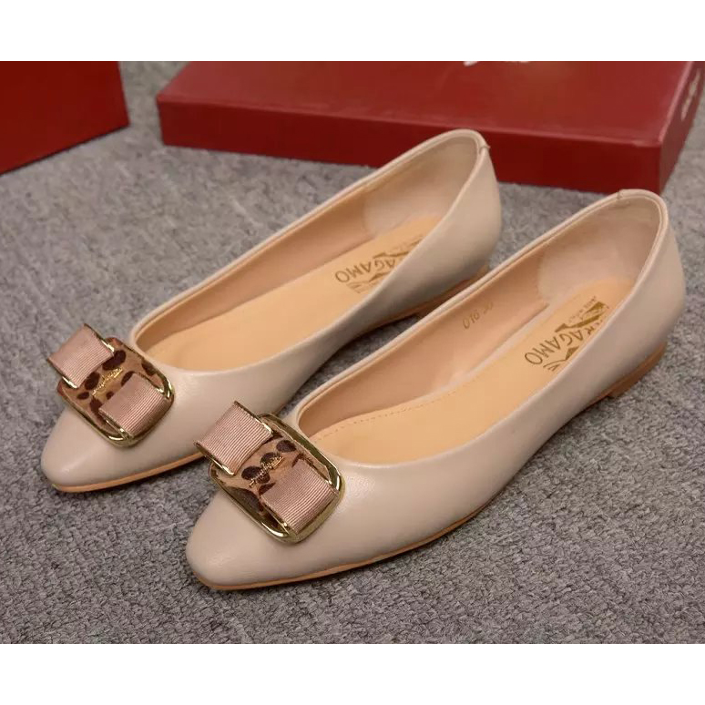 2016 new arrivals Ferragamo calfskin leather flat shoes