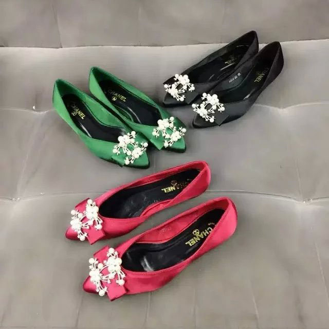 2016 new arrivals Flats shoes in Silk With Rhinestone buckle