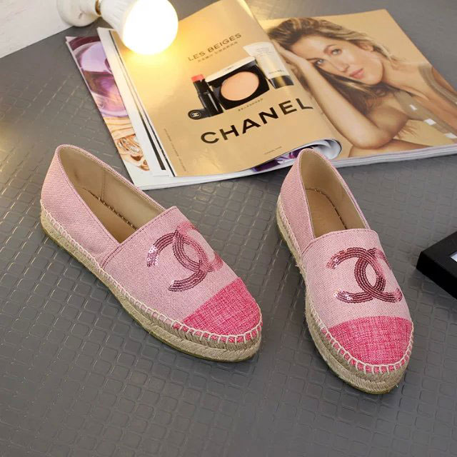 2016 new arrivals classic chanle shoes in canvas