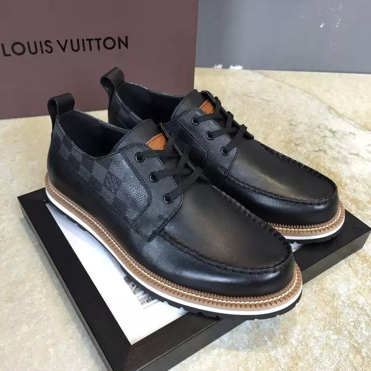 2016 new arrivals louis vuitton Calfskin Leather men casual shoes