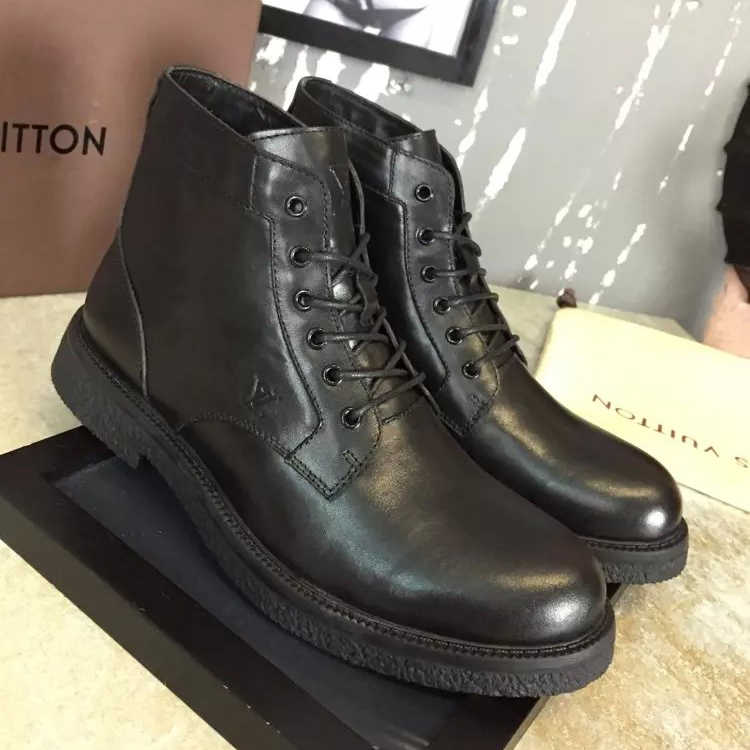 2016 new arrivals louis vuitton Calfskin leather men casual Boots