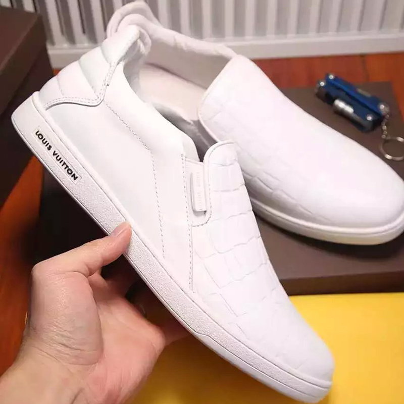 2016 new arrivals louis vuitton Cowhide leather casual Men shoes