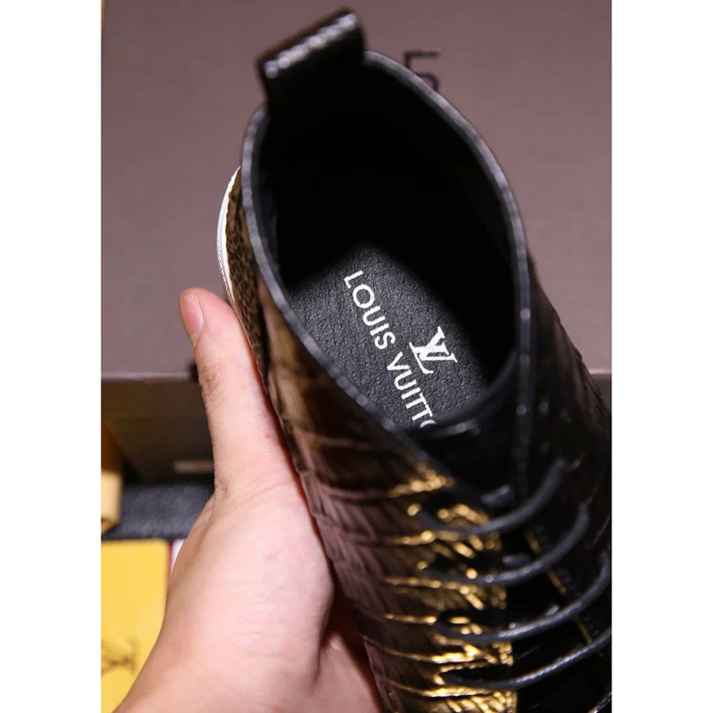 2016 new arrivals louis vuitton Crocodile pressure patterns Leather men casual Boots