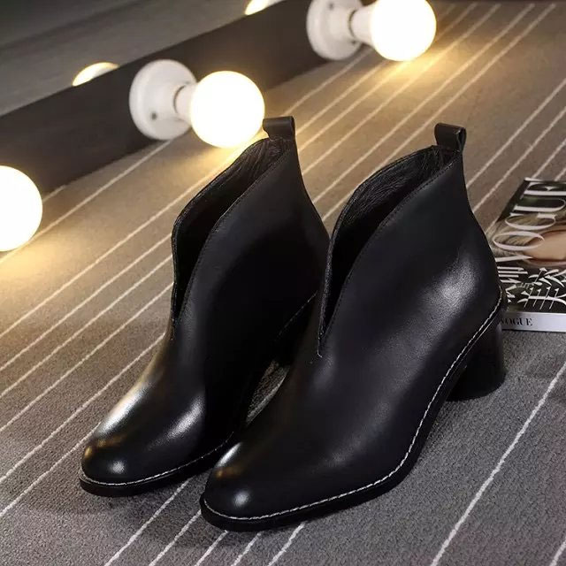 2017 Celine women Boot in Calfskin leather