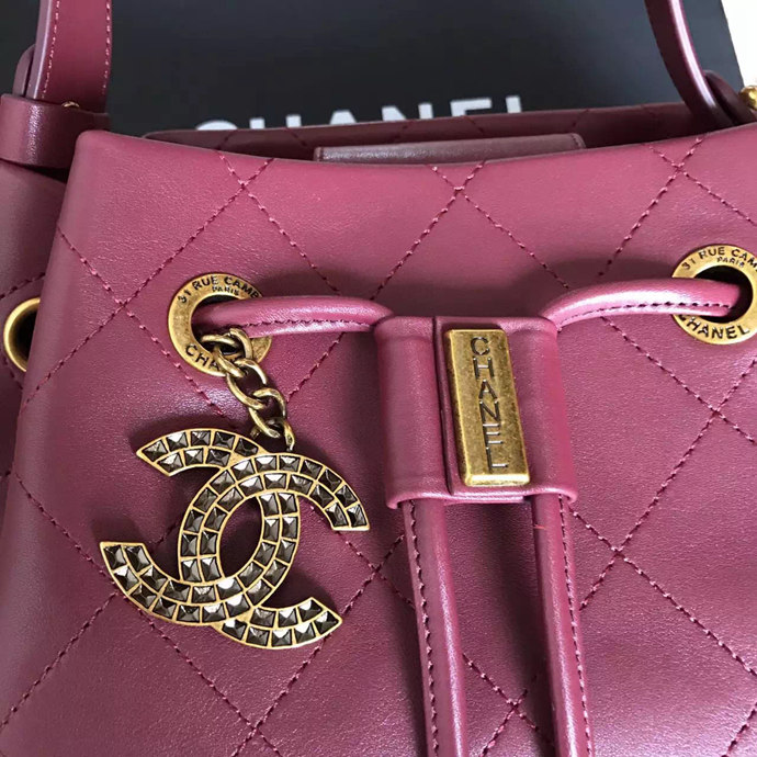 2017 Chanel Burgundy Original Nubuck Leather Bucket bag A98151