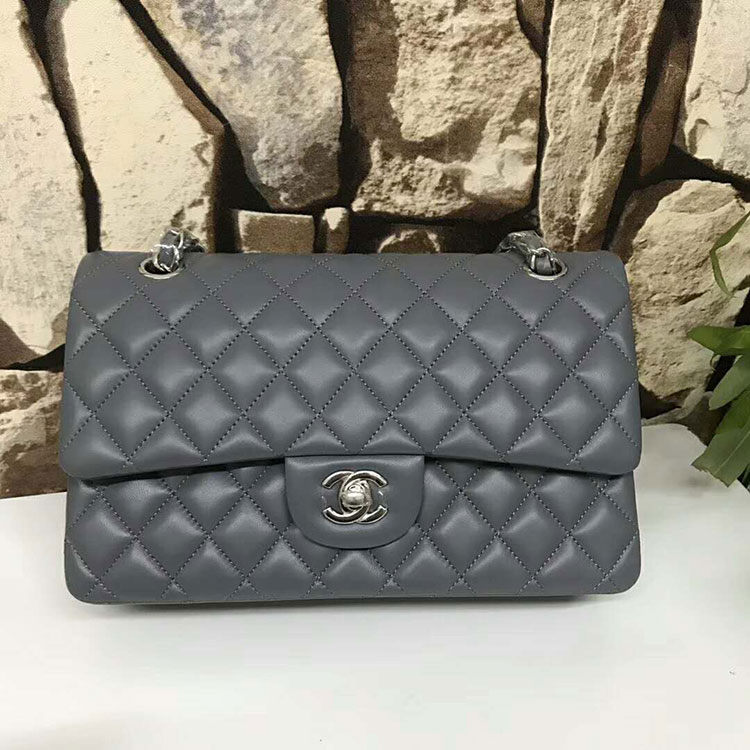 2017 Chanel Classic Flap Bag Original Lambskin Leather 1112 Silver hardware