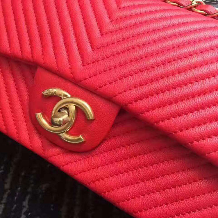 2017 Chanel Classic Flap Bag Red Original Leather 1112 Gold hardware