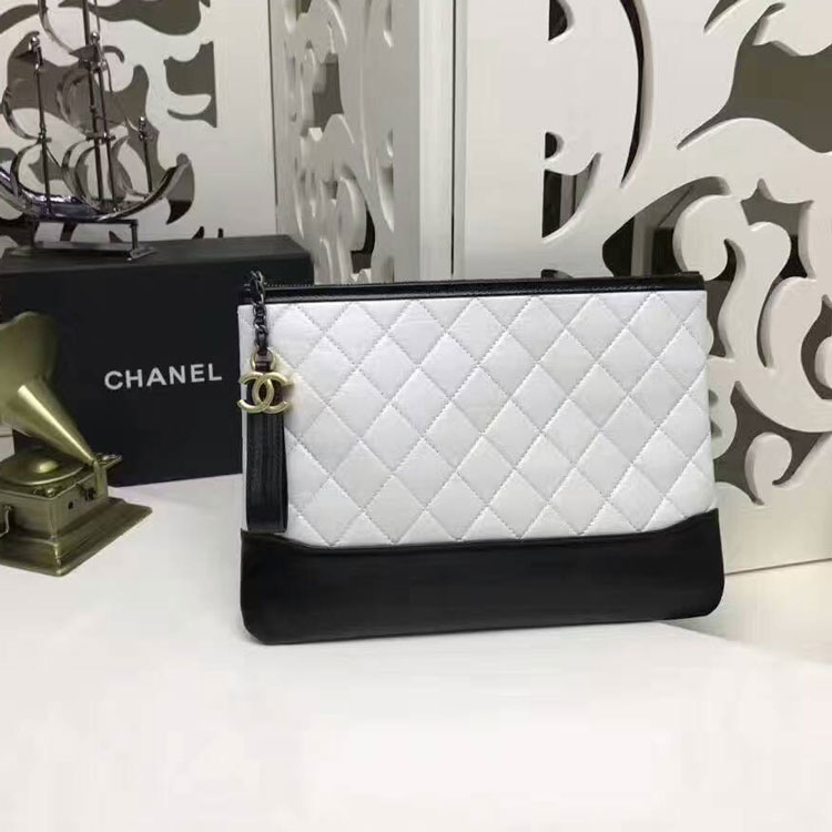 2017 Chanel Clutch Original Calfskin Leather A84288