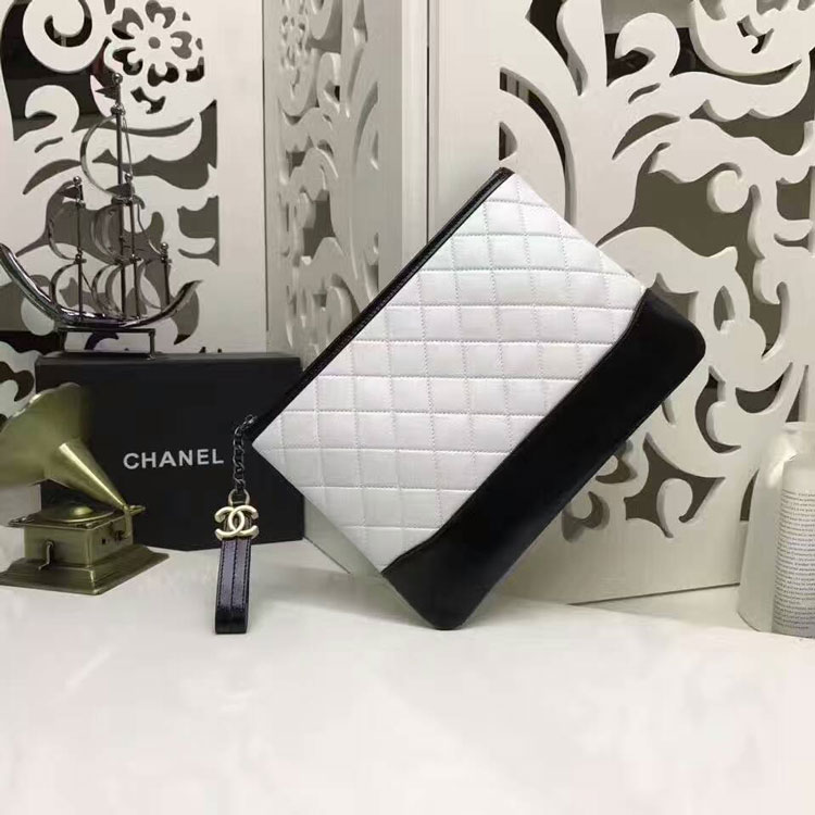 2017 Chanel Clutch Original Calfskin Leather A84288