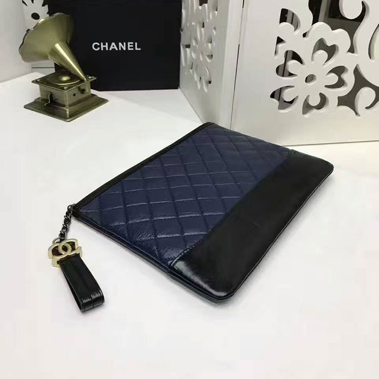 2017 Chanel Clutch Original Calfskin Leather A84288