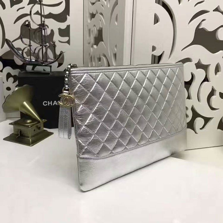 2017 Chanel Clutch Original Calfskin Leather A84288