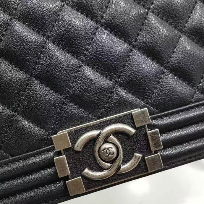 2017 Chanel LE Boy Flap Shoulder Bag Original Deer Leather A67086 Black