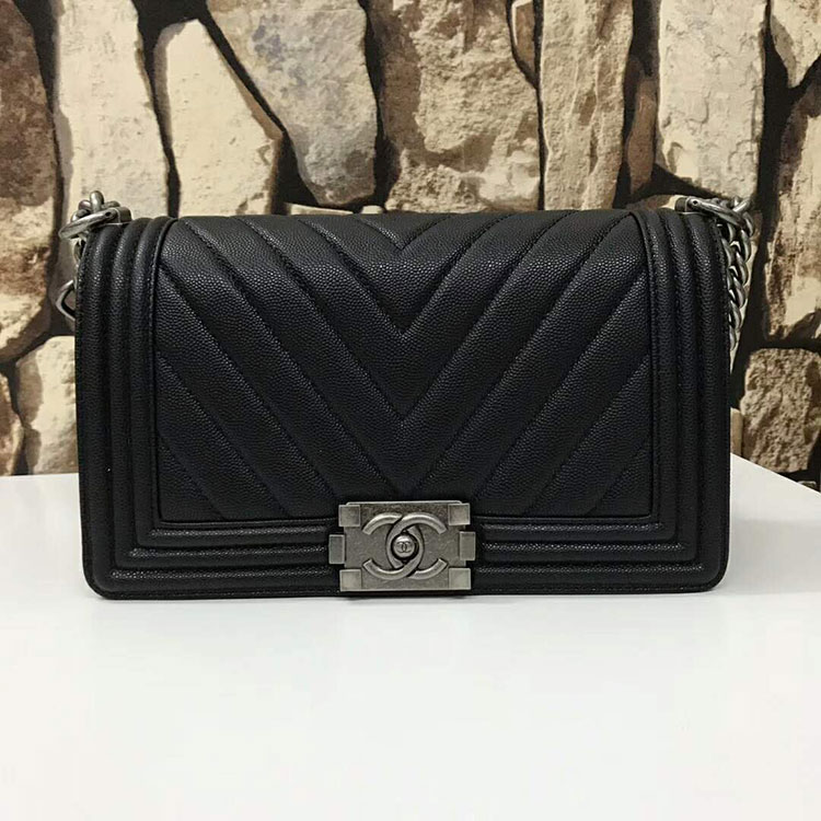 2017 Chanel Le Boy Flap Shoulder Bag Black Original Caviar Leather A67086