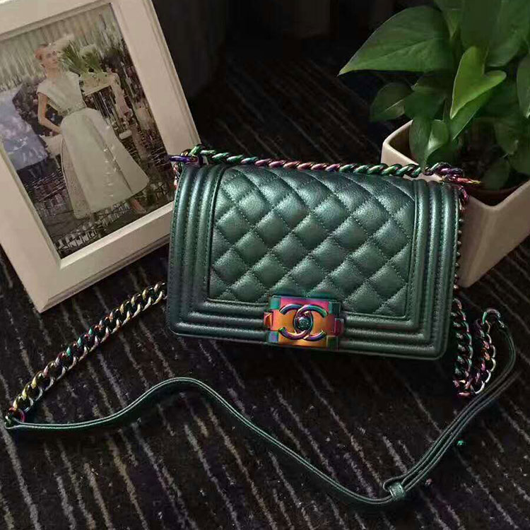 2017 Chanel LeBoy Flap Shoulder Bag Original Goat leather A67085 Green