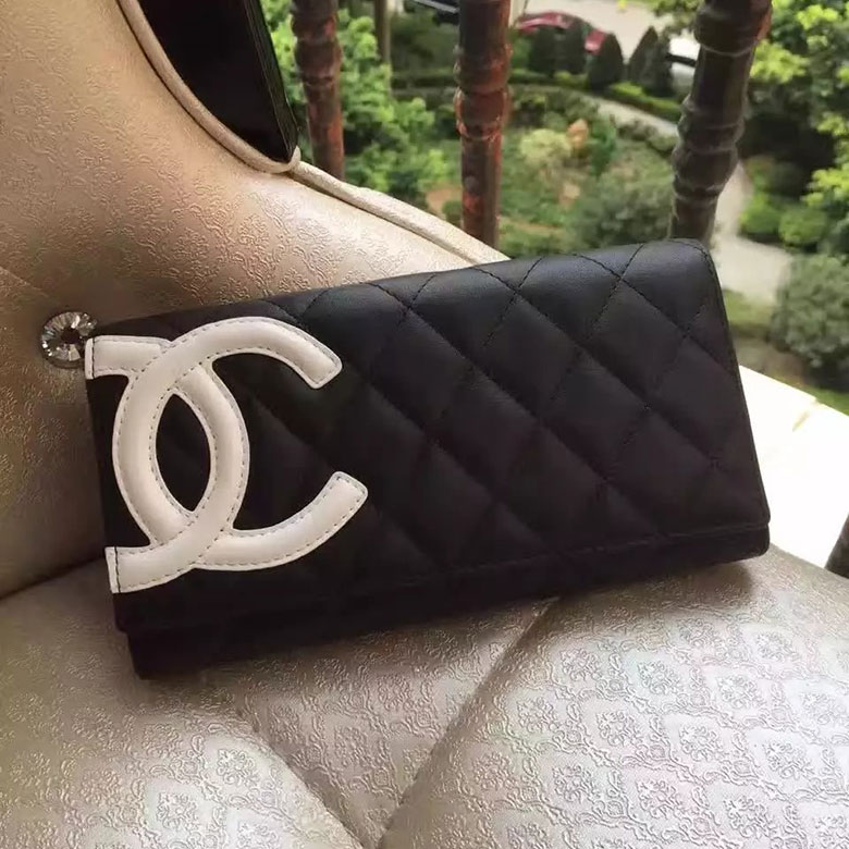 2017 Chanel Matelasse Bi-Fold Wallet Original Leather A50077 Black