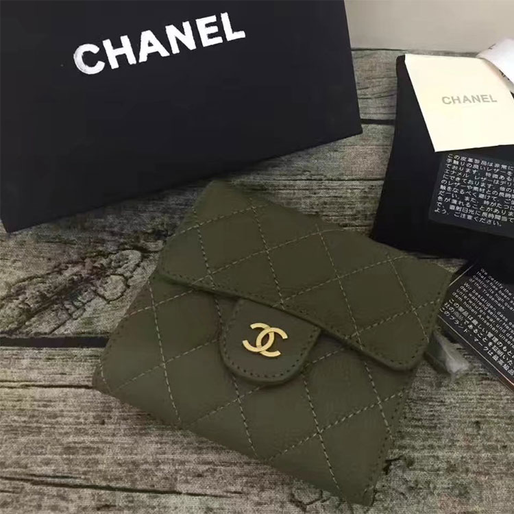 2017 Chanel Matelasse Tri-Fold Wallet Original Calfskin Leather A82288 Olive Green