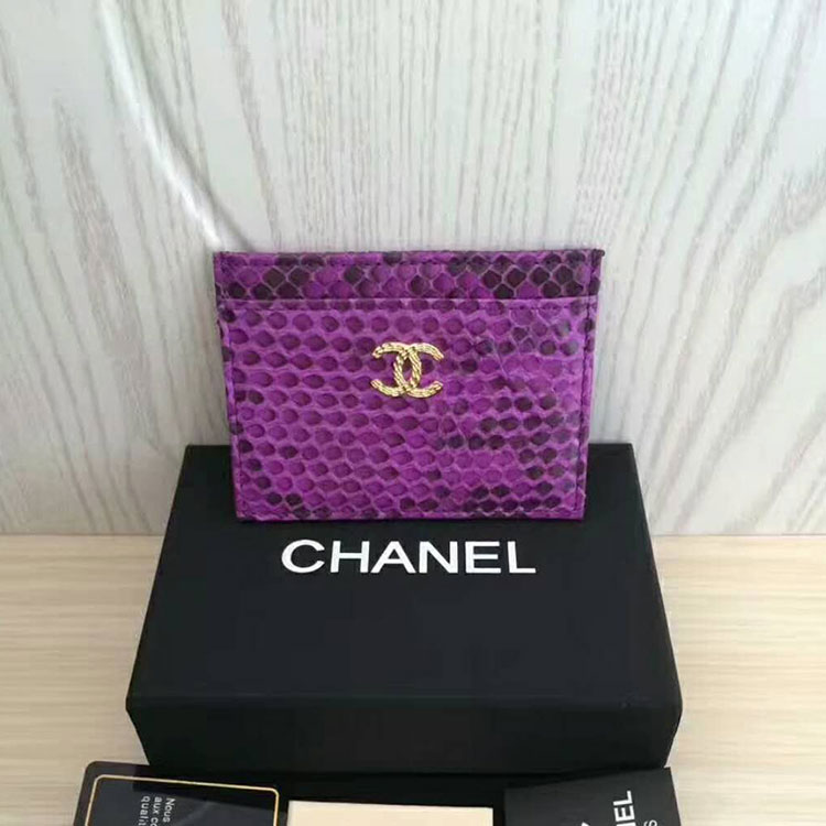 2017 Chanel Original python leather card case A31510