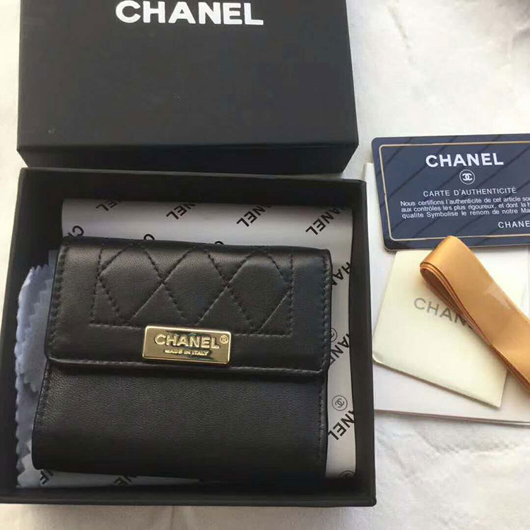 2017 Chanel Tri-Fold Wallet Original Lambskin Leather A84298 Gold Hardware