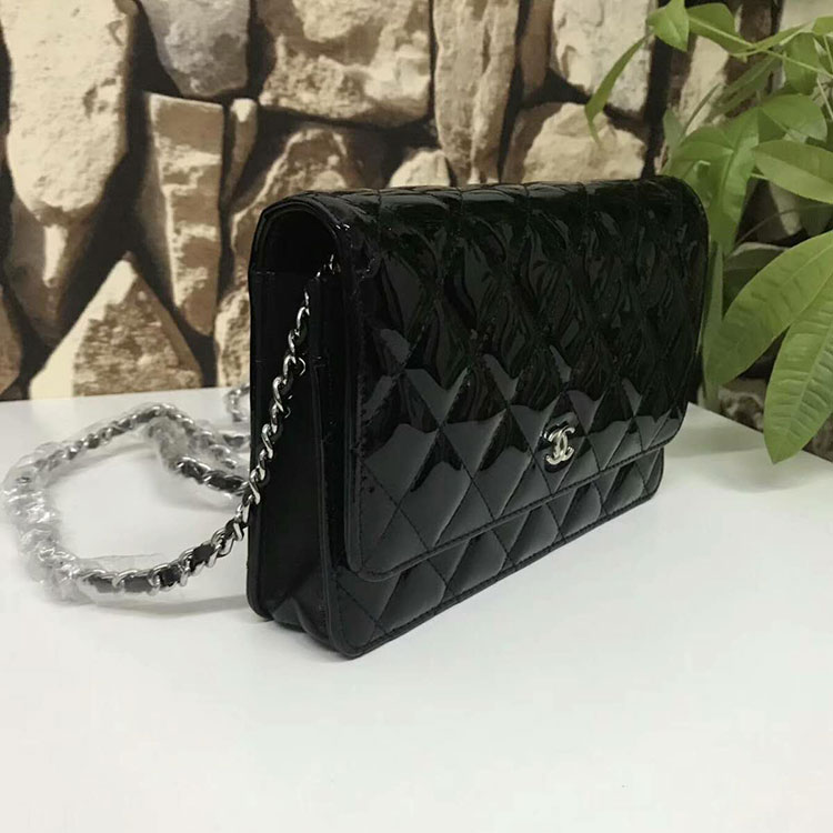 2017 Chanel WOC A33815 Black Original Patent Leather Flap Shoulder Bags Silver