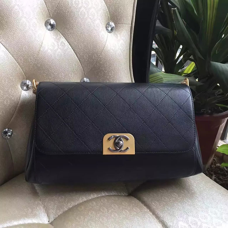 2017 Chanel shoulder Bag Original Leather A93579 Black